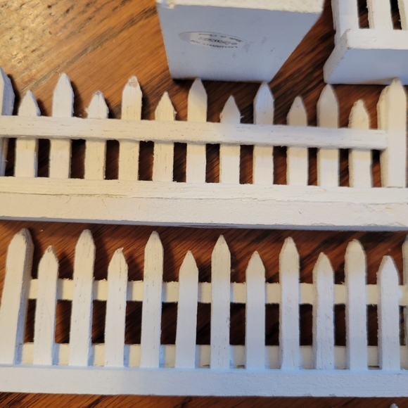 Lemax Village Wooden Fence & Arbor ~ Crafts ~ Dioramas ~ Assemblage~ FINAL PRICE - Picture 10 of 11